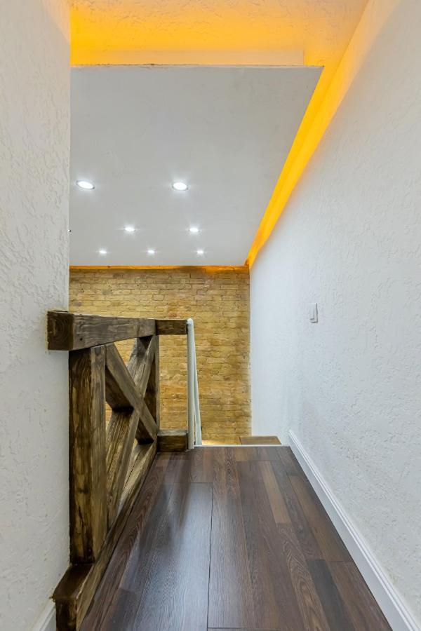 Apartmán Kyiv Brown Loft Exteriér fotografie